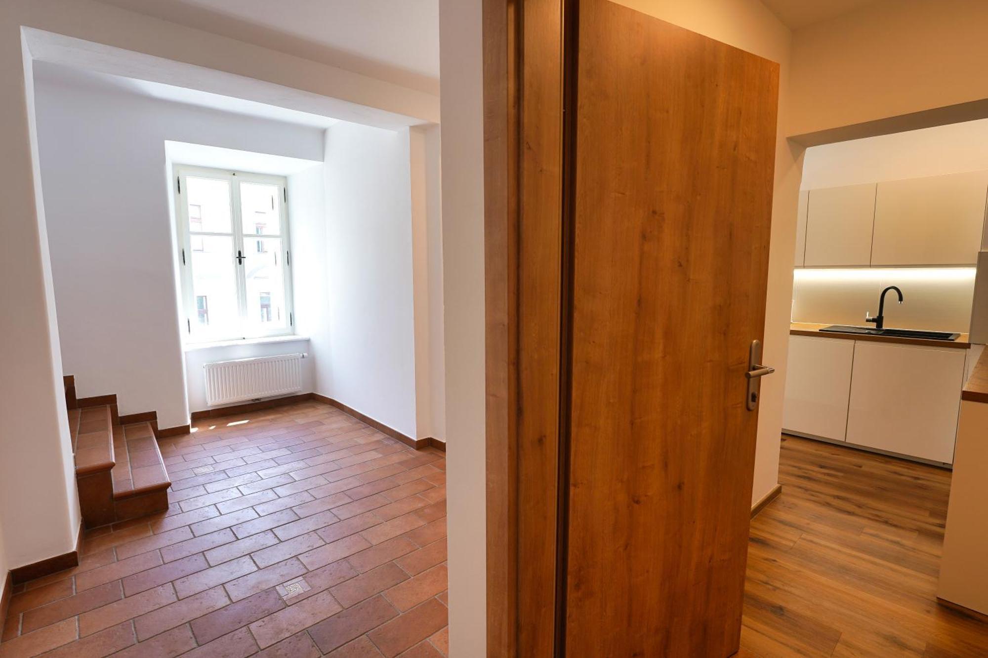Apartments Metro 7 リュブリャナ エクステリア 写真